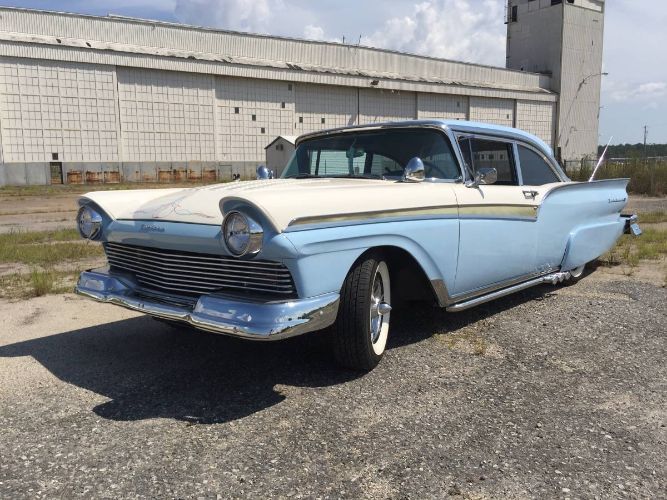Unknown-Fairlane-1957-Baby-Blue-Blue-3