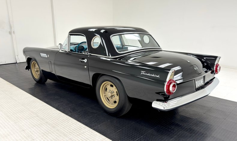 Unknown-Fairlane-1957-Baby-Blue-Blue-4