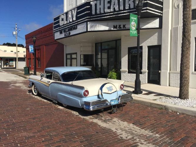 Unknown-Fairlane-1957-Baby-Blue-Blue-6