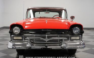 Unknown-Fairlane-1957-Black-Red-16