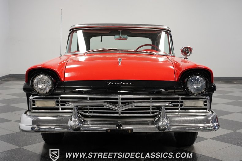 Unknown-Fairlane-1957-Black-Red-16