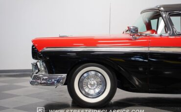 Unknown-Fairlane-1957-Black-Red-26