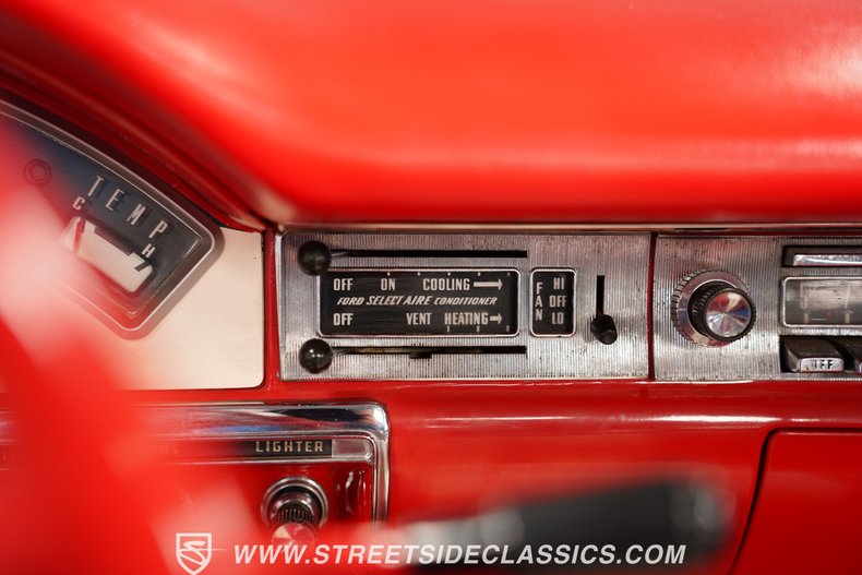 Unknown-Fairlane-1957-Black-Red-31