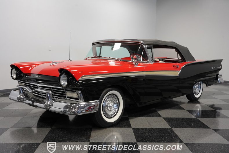 Unknown-Fairlane-1957-Black-Red-36