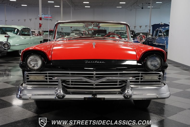 Unknown-Fairlane-1957-Black-Red-6