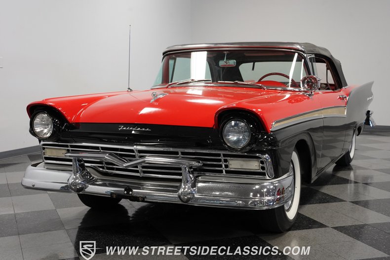 Unknown-Fairlane-1957-Black-Red-7