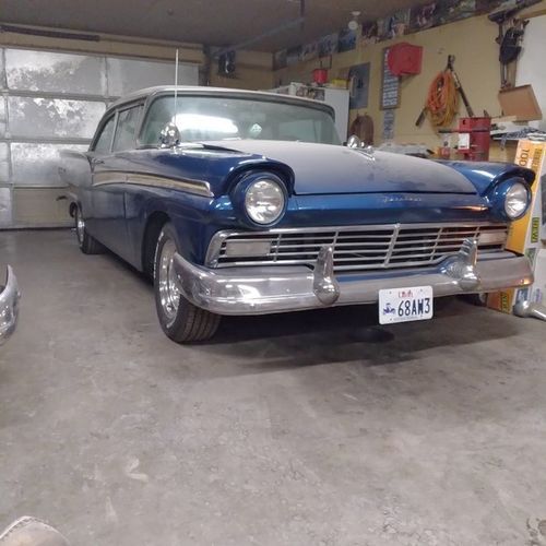 Unknown-Fairlane-1957-Blue-Blue-8