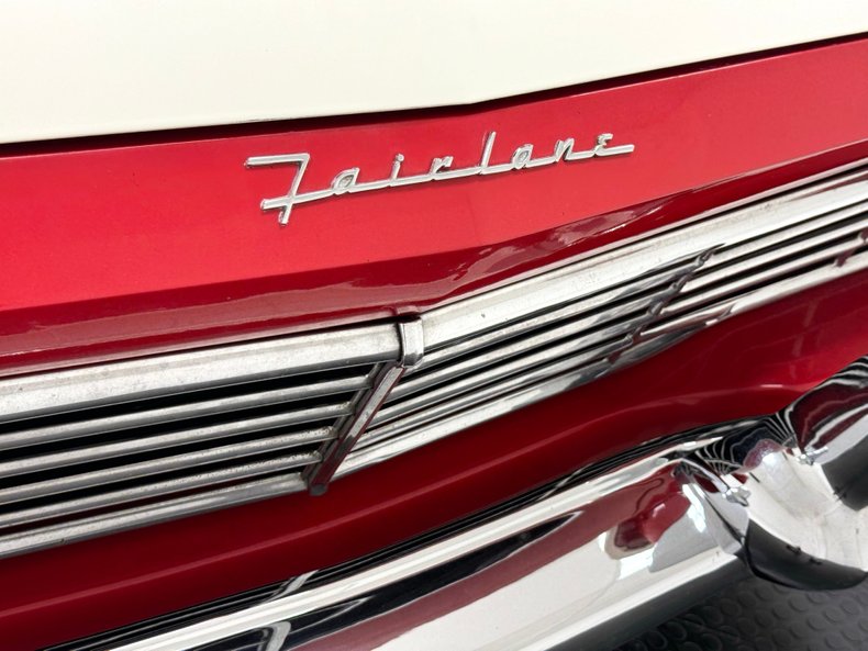 Unknown-Fairlane-1957-Flame-Red-Black-10