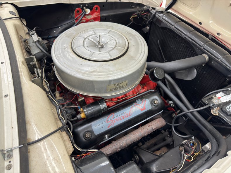 Unknown-Fairlane-1957-Flame-Red-Black-27