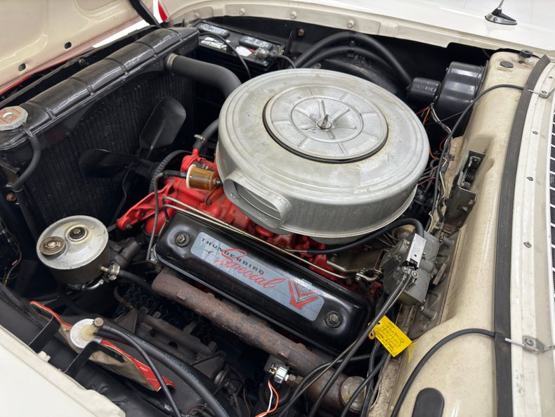 Unknown-Fairlane-1957-Flame-Red-Black-30