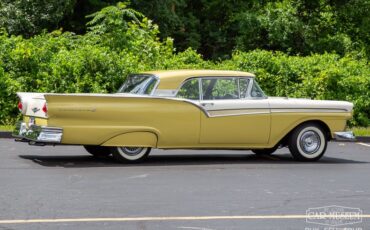 Unknown-Fairlane-1957-Inca-GoldColonial-W-WhiteBlack-11