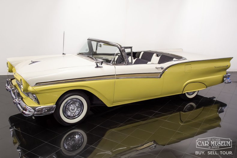 Unknown-Fairlane-1957-Inca-GoldColonial-W-WhiteBlack-23
