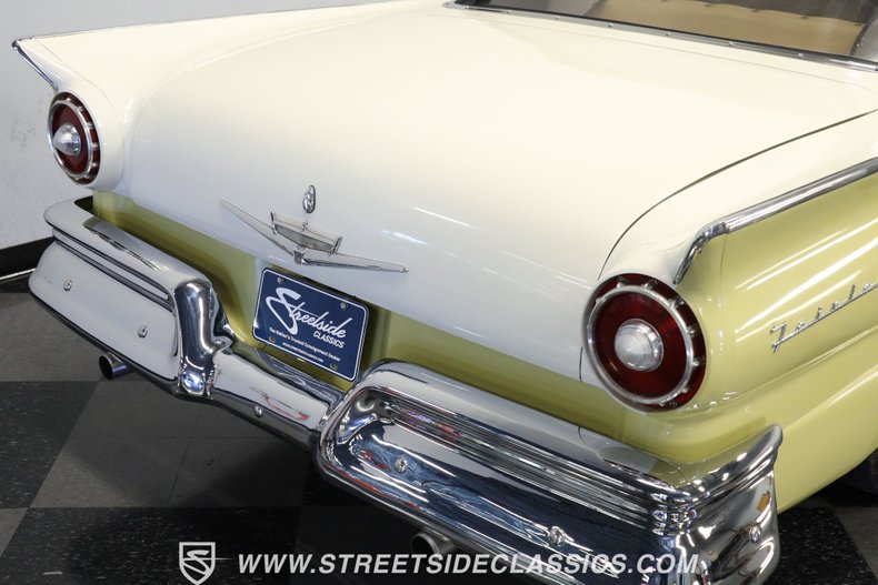 Unknown-Fairlane-1957-Light-Yellow-Tan-33