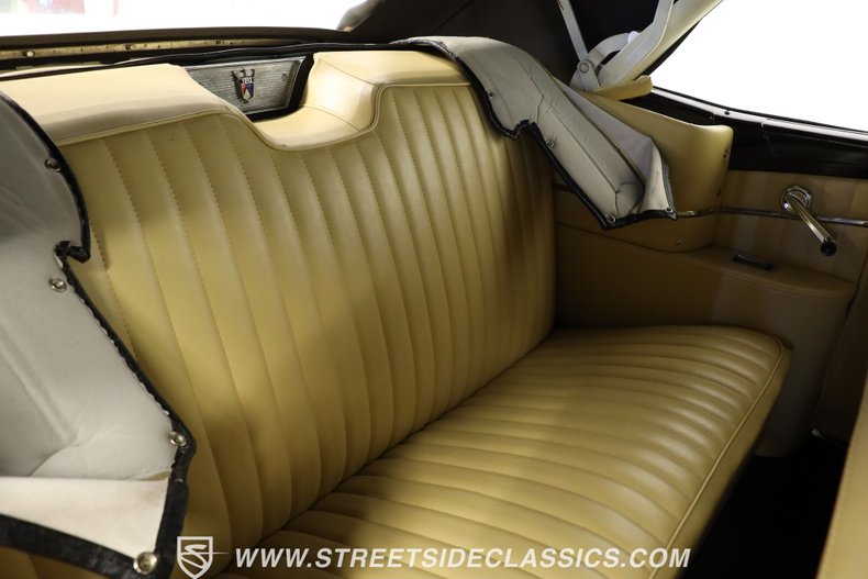 Unknown-Fairlane-1957-Light-Yellow-Tan-45