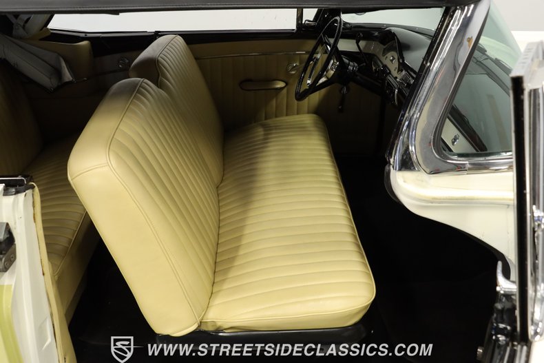 Unknown-Fairlane-1957-Light-Yellow-Tan-47