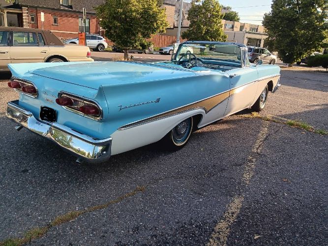 Unknown-Fairlane-1958-Blue-3