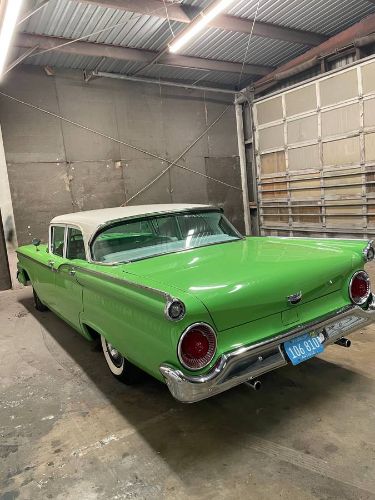 Unknown-Fairlane-1959-10