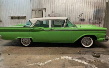 Unknown-Fairlane-1959-7