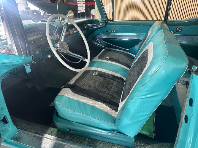 Unknown-Fairlane-1959-Blue-7