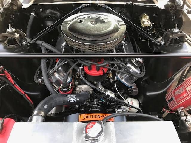 Unknown-Fairlane-1963-White-3