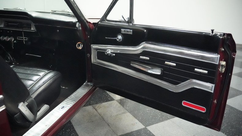 Unknown-Fairlane-1964-Vintage-Burgundy-Black-48