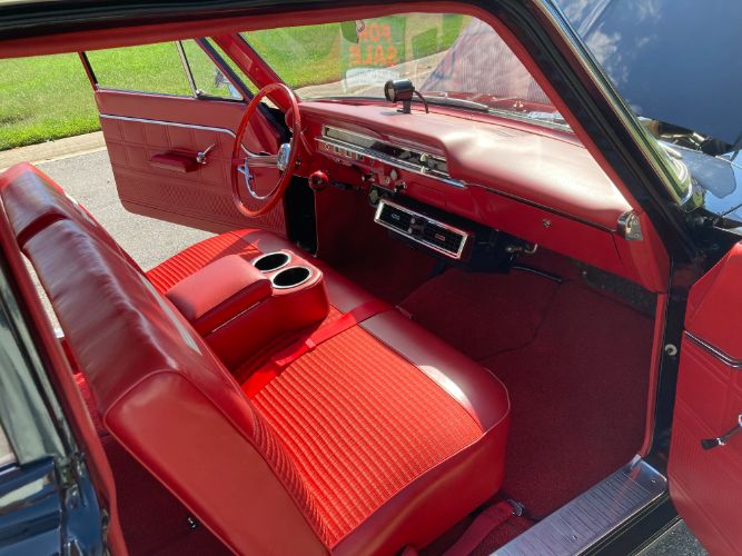 Unknown-Fairlane-1965-Black-Red-3