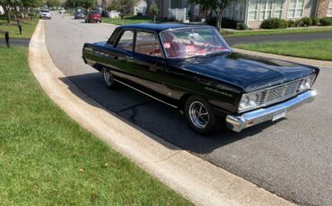 Unknown-Fairlane-1965-Black-Red