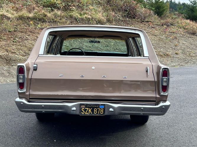Unknown-Fairlane-1966-Metallic-Gold-22