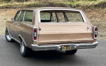 Unknown-Fairlane-1966-Metallic-Gold-23