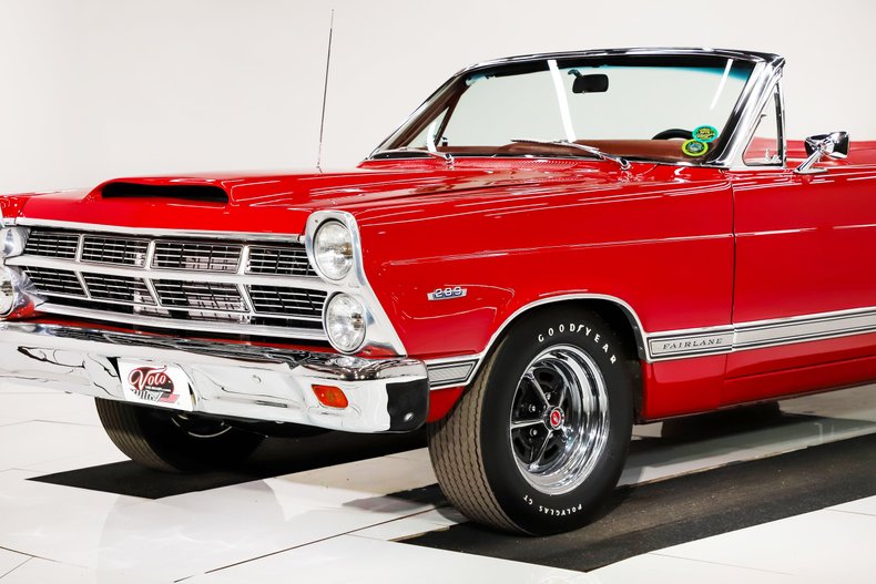 Unknown-Fairlane-1967-Candy-Apple-Red-Red-17