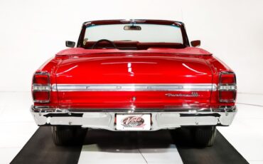 Unknown-Fairlane-1967-Candy-Apple-Red-Red-47