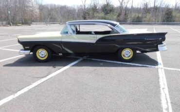 Unknown-Fairlane-500-1957-Black-17