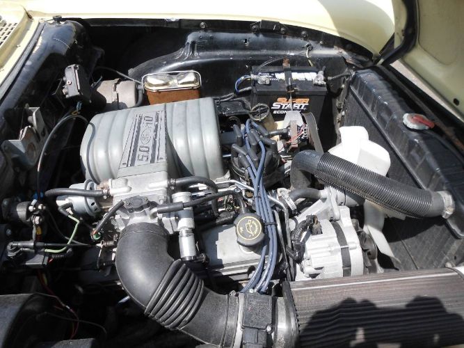 Unknown-Fairlane-500-1957-Black-4