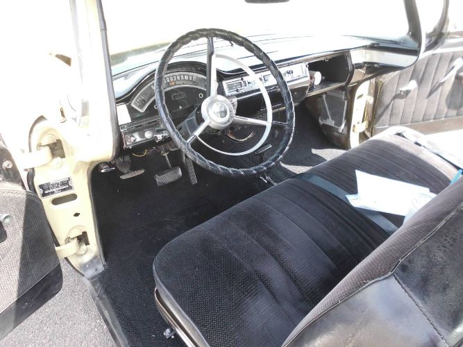 Unknown-Fairlane-500-1957-Black-7