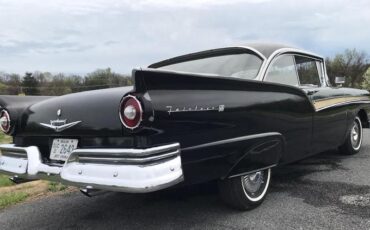 Unknown-Fairlane-500-1957-Black-Black-20