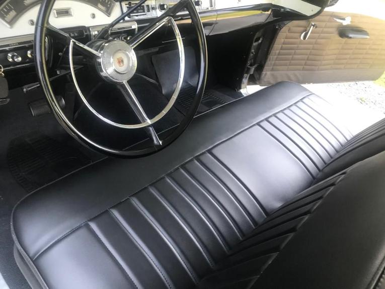 Unknown-Fairlane-500-1957-Black-Black-8
