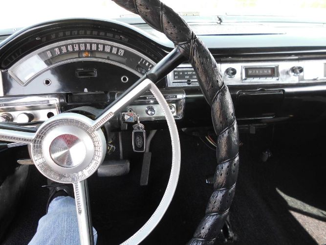Unknown-Fairlane-500-1957-Black