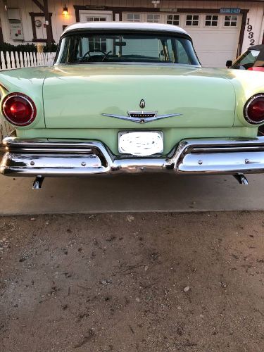 Unknown-Fairlane-500-1957-Green-1