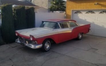 Unknown-Fairlane-500-1957-Red-2