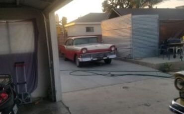 Unknown-Fairlane-500-1957-Red-4