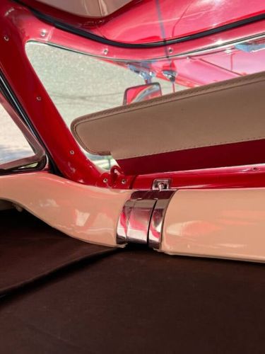 Unknown-Fairlane-500-1957-RedWhite-Top-RedWhite-Vinyl-15