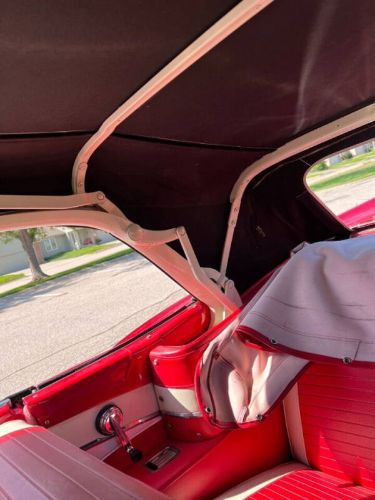 Unknown-Fairlane-500-1957-RedWhite-Top-RedWhite-Vinyl-21