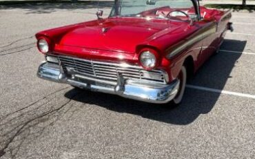 Unknown-Fairlane-500-1957-RedWhite-Top-RedWhite-Vinyl-37