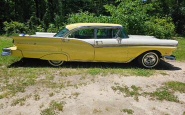 Unknown-Fairlane-500-1957-Yellow-14