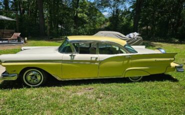 Unknown-Fairlane-500-1957-Yellow-4