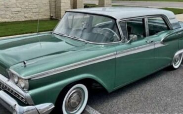Unknown-Fairlane-500-1959-Green-Beige-2