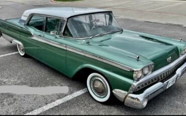 Unknown-Fairlane-500-1959-Green-Beige