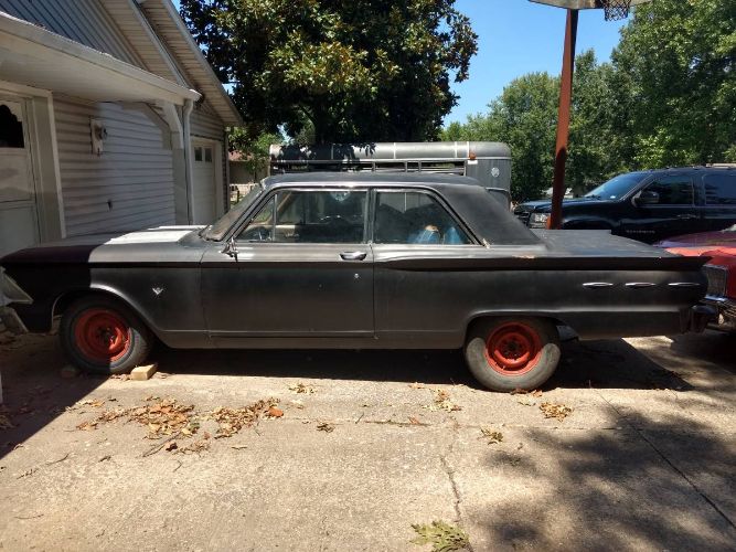 Unknown-Fairlane-500-1962-Black