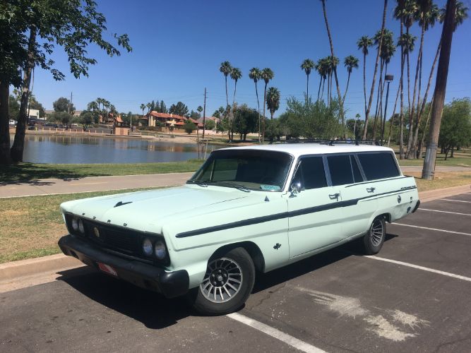 Unknown-Fairlane-500-1965-Sage-Green-Tan