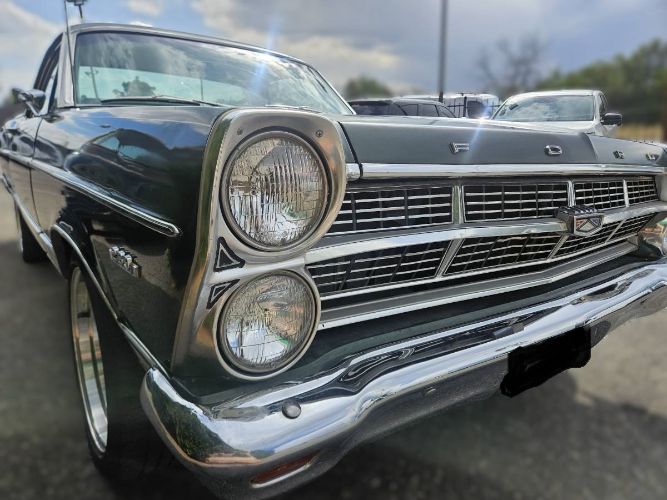 Unknown-Fairlane-500-1967-Green-2